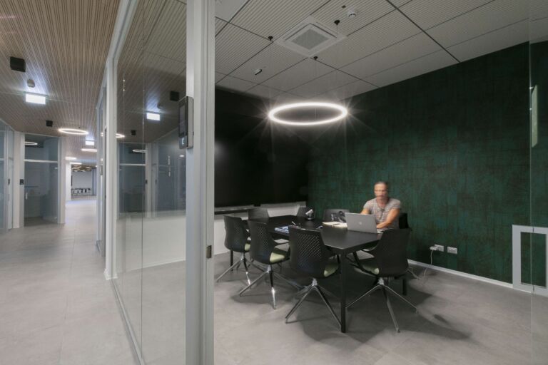 meeting-room-1