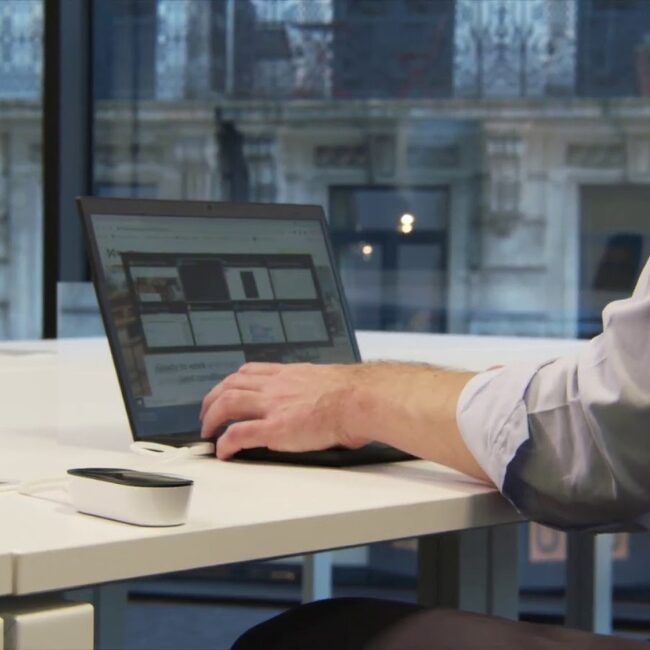LiFi Connectivity
